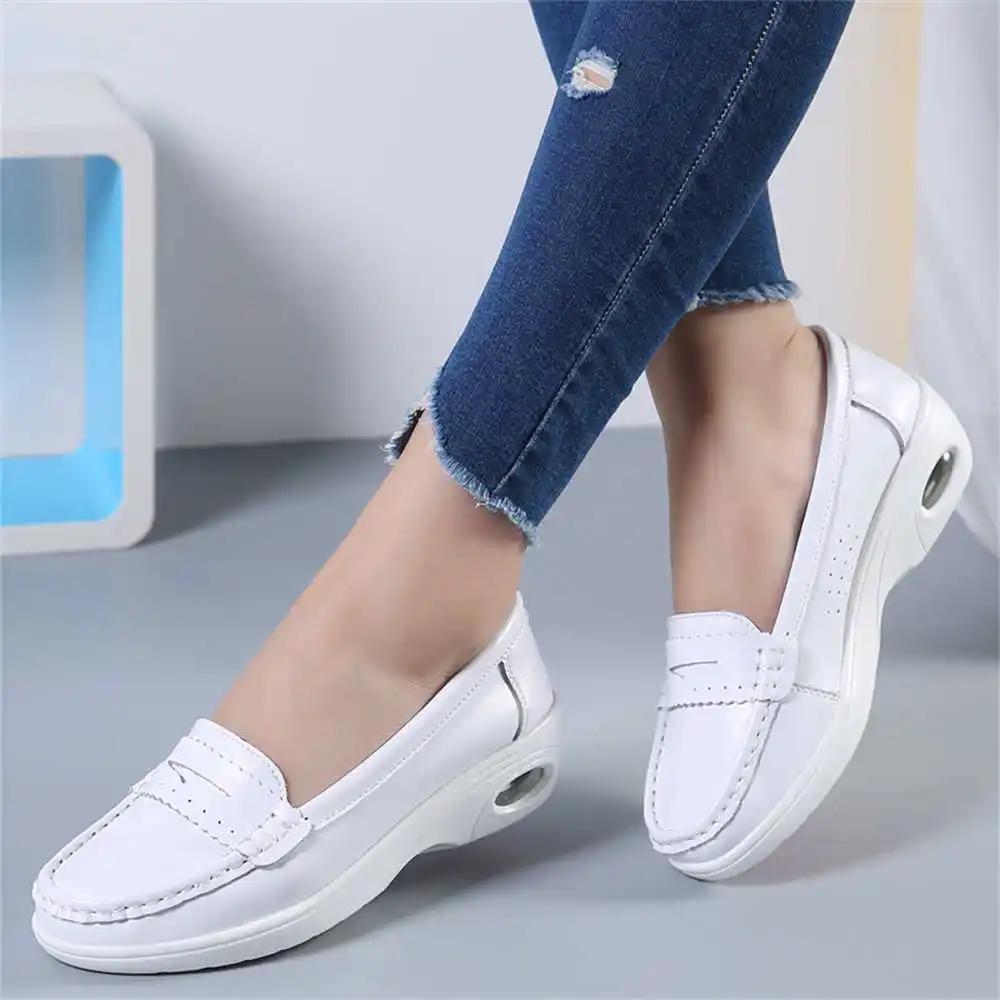 Thick Sole Slipon White Traine - Women Shoes Made In Italy ulasan dan harga